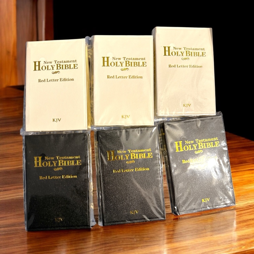 6 New  KJV Holy Bible Set -white & Black 3 1/2 x2 1/2 red letter edition